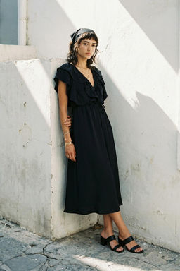 Siyah Duz A Kesim Volanl? Dokuma Elbise TWOSS24EL01053