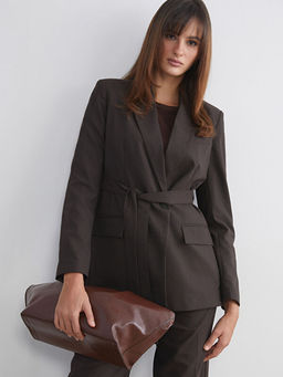 ?izgili Beli Ku?akl? Kad?n Blazer Ceket
