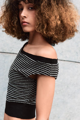 TOP BOUCL? RAYAS / Negro / Crudo - Zara фото 5