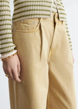 Vaqueros con pliegues en la cintura - H&m фото 4