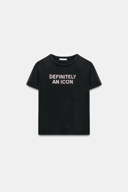 CAMISETA TEXTO BRILLO EFECTO LAVADO / Gris antracita