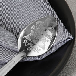 Цена за 2 шт. Ложка чайная с гравировкой Лучший муж, на подарочной открытке, 3?14 см