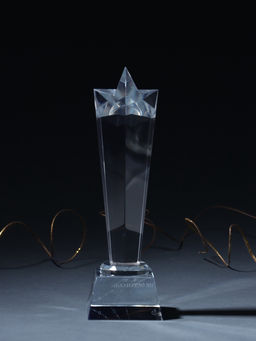 Фигурка стекло Стела наградная. Звезда - Не останавливайся, 6.5?6.5?23 см