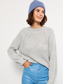 Dik Yaka Kendinden Desenli Kad?n Triko Kazak