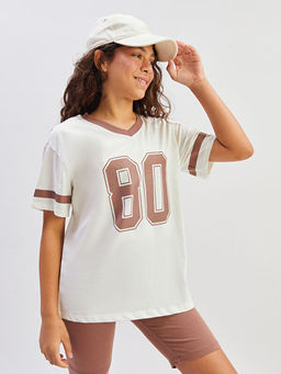 V Yaka K?z ?ocuk Ti??rt ve Tayt