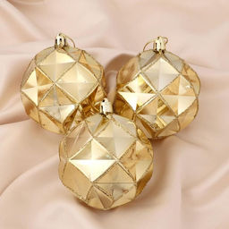 Ёлочные игрушки Геометрия граней, шары новогодние, d=8 см, набор 3 шт., золото, МИКС - Зимнее волшебство фото 3