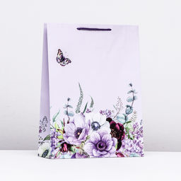 Пакет подарочный Бабочки в цветах, 33 х 42,5 х 10 см