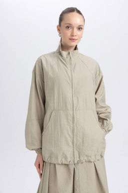 Туника обычного кроя с полуводолазкой и длинными рукавами