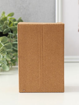 Цена за 2 шт. Сувенир песчаник "Маленький монах - молитва" 3,7х3,8х6,7 см