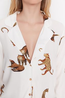 Trendyolmilla Ekru Kaplan Desenli Viskon Sortlu Dokuma Pijama Tak?m? THMAW21PT0340 фото 7