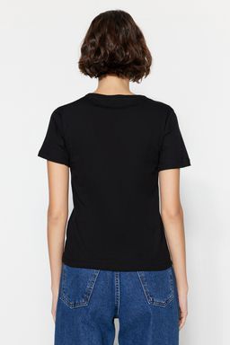 Siyah-Beyaz %100 Pamuk 2li Paket Basic V Yaka Orme T-Shirt TWOSS23TS00002