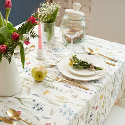 Скатерть «Этель» Wild flowers, 149×220 см, 100% хлопок,, репс 210 г/м²