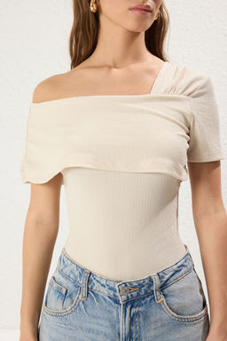 TRENDYOLMILLA Siyah Asimetrik Yakal? Fitted/Vucuda Oturan C?tc?tl? Orme Body TWOSS23BD00060 фото 37