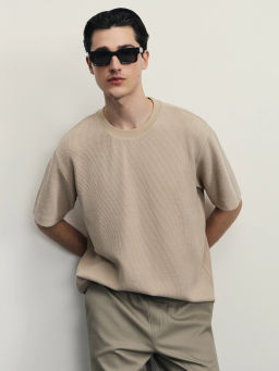 Футболка из фактурной ткани / Zarina фото 8