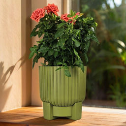 Горшок для цветов пластмассовый "Торин" 3,3л, д17,5см, h17,8см, с поддоном, папоротник (Россия)