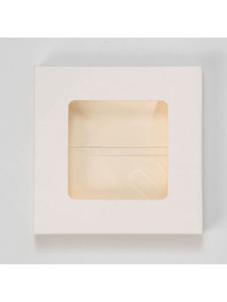 Цена за 5 шт. Коробка для шоколада, кондитерская упаковка, «С любовью», с окном, 10.2×1.4×10.2 см