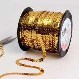 Пайетки на нити, 6 мм, 911 м, цвет золотой №242