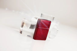 Зажигалка ZIPPO Логотип с покрытием Красное карамелизированное яблоко | Candy Apple Red 21063ZL  фото 7