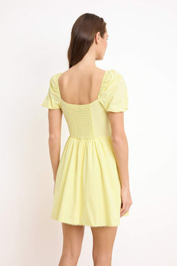 Ac?k Sar? Duz Dantel Detayl? K?sa / Mini Dokuma Elbise TWOSS26EL00131