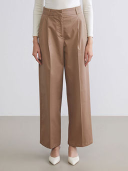 Loose Fit Geni? Pa?a Kad?n Pileli Pantolon