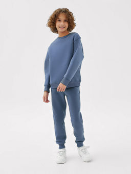 Комплект для мальчиков (джемпер, брюки) в синем цвете