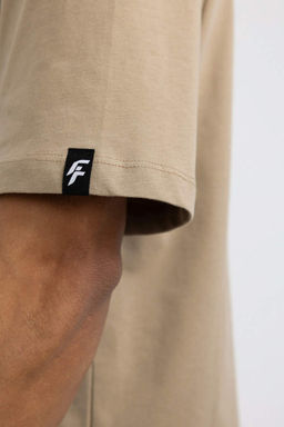 DeFactoFit Футболка Oversize с круглым вырезом и короткими рукавами с вышивкой  фото 5