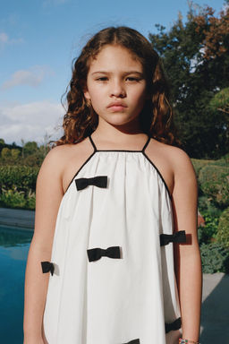 VESTIDO LAZO CUELLO HALTER / Blanco