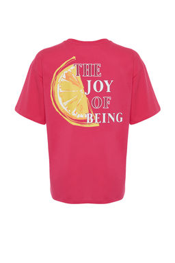 TRENDYOLMILLA Fusya Pembe %100 Pamuk S?rt ve On Bask?l? Oversize/Rahat Kesim Orme T-Shirt TWOSS24TS00233  фото 8