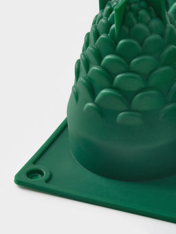 Форма для выпечки новогодняя Доляна «Шишки», 8 ячеек (4×5.5×6.7 см), 29.8×17.3×7.5 см, силикон, зелёная