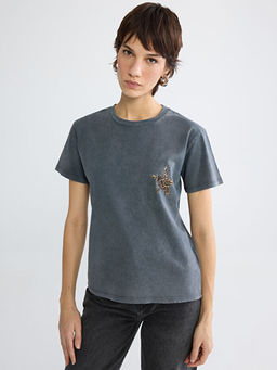 Bisiklet Yaka Y?ld?z Bask?l? Kad?n Ti??rt