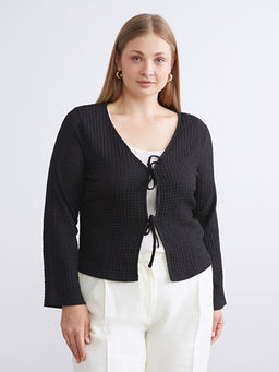 V Yaka Ba?lamal? Dokulu Bluz