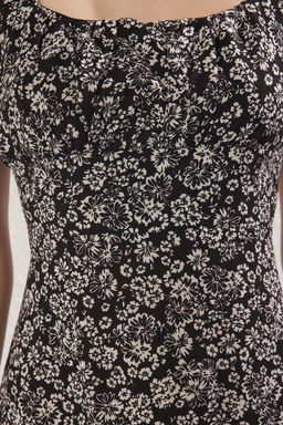 TRENDYOLMILLA K?rm?z? Cicekli Viskon Maxi Dokuma Elbise TWOSS24EL00613  фото 3