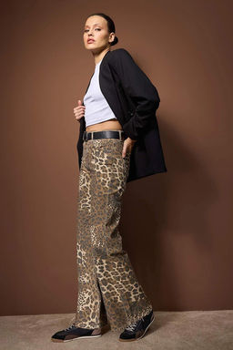 Cok Renkli Leopar Desenli Yuksek Bel Wide Leg Jeans TWOAW26JE00291