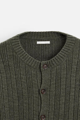 TEXTURED CABLE-KNIT CARDIGAN - Zara фото 8