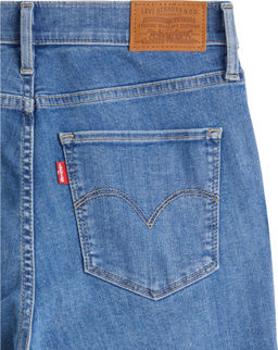 Джинсы женские