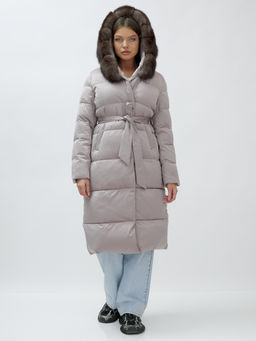 с мехом песец люкс класса Пальто зимние Бренд Visdeer, бежевого цвета  фото 6