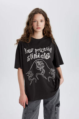 Футболка Oversize с круглым вырезом и короткими рукавами с принтом