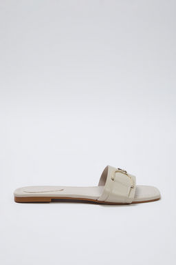 Bej Metal Aksesuar Detayl? Kad?n Terlik TAKSS25TE00015