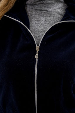 Жилет женский из велюра синий - Амадэль фото 28