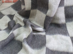 Одеяло-плед С-105/1 п/шерсть 70% 100*140 "Клетка" цв серый (Россия Шуя)