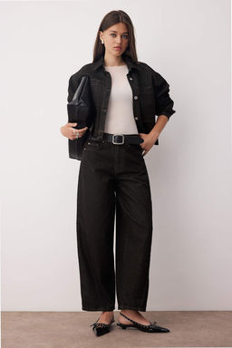 Siyah Orta Bel Dikis Detayl? Baggy Genis Kal?p Jeans TWOAW26JE00121