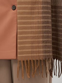 в составе шерсть Большой, мягкий, теплый двусторонний палантин с принтом - Tantino фото 5