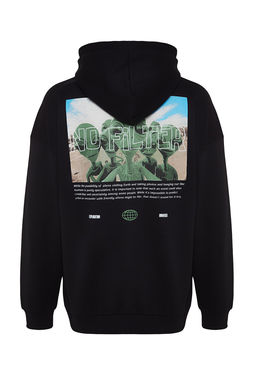 Siyah Oversize/Genis Kesim Kapusonlu Uzay Bask?l? Ici Polar/S?cak Tutan Sweatshirt TMNAW24SW00095