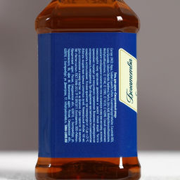 Подарочный набор «Для настоящего мужчины», гель для душа во флаконах виски, 4×100 мл