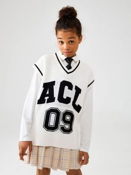 ACOOLA / Жилет детский для девочек Carlota молочный