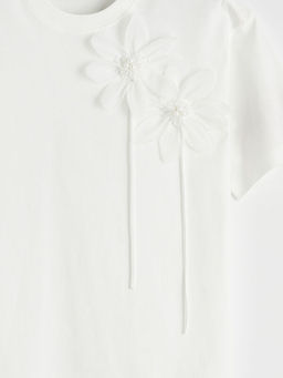 Bisiklet Yaka ?i?ek Aplikeli Bluz