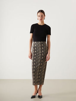 Ekstra Dar Fit Desenli Kad?n Etek