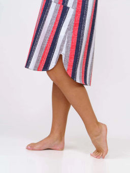 Халат женский, цвет синий красный белый