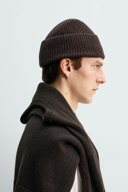 GORRO BEANIE 100% CASHMERE AARON LEVINE X ZARA / Marr?n  фото 2