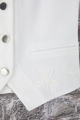 Trendyolmilla Beyaz Fitted Nak?sl? Pamuklu Dokuma Yelek TWOSS25YE00112 фото 8